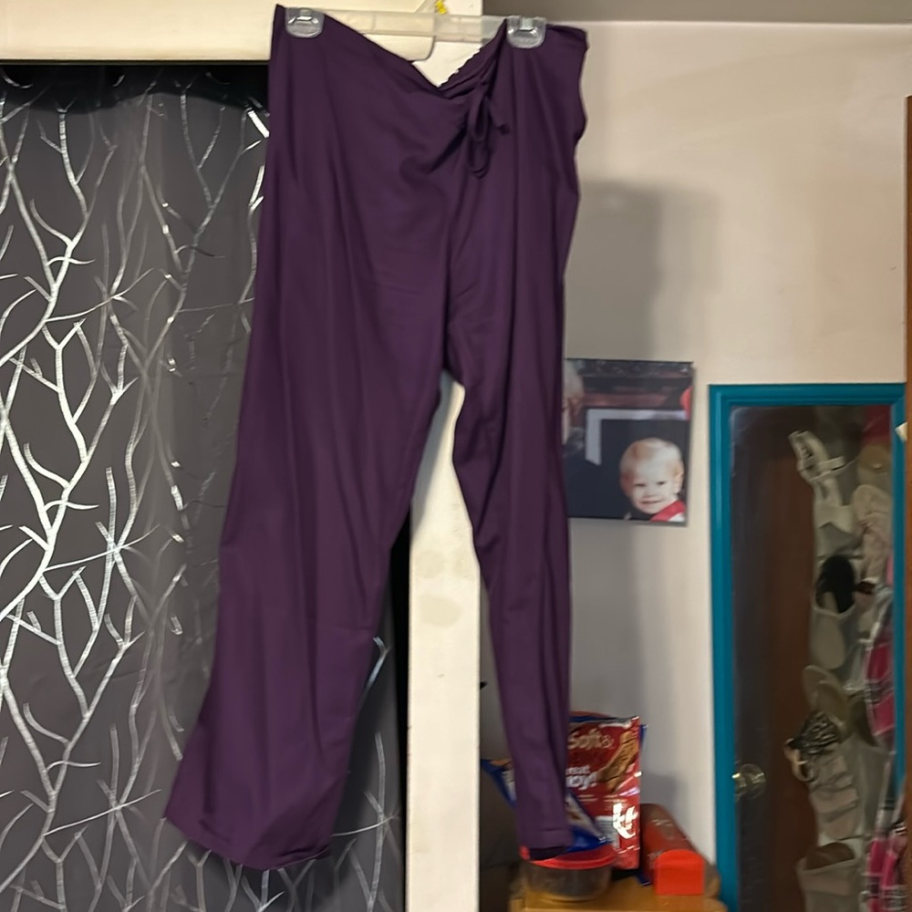 Eggplant Cherokee, uniform pants size medium